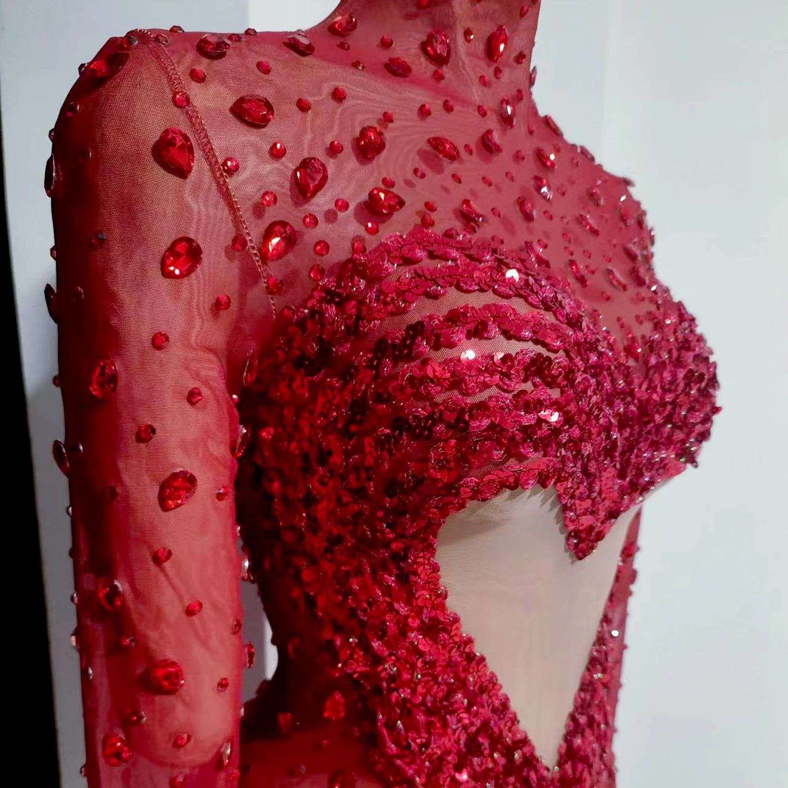 Cristales piedras lentejuelas falda malla estiramiento danza vestido de manga larga noche cumpleaños celebración escenario desgaste rendimiento Drag Queen