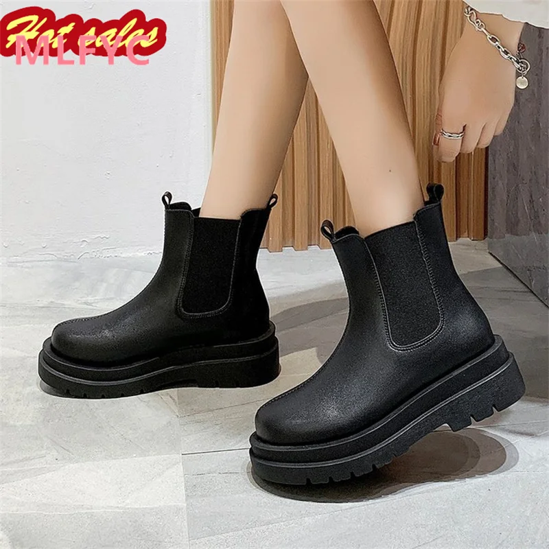 

Women's boots, smoke tube boots, autumn and winter new British style, mid tube fashion, Chelsea short boots, women