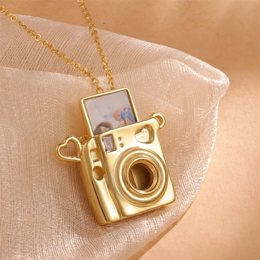New Personality Pull-out Photo Album Frame Pendant Neckalce DIY Pendant Photo Sticker Camera Shape Thin Chain Choker Family Gift