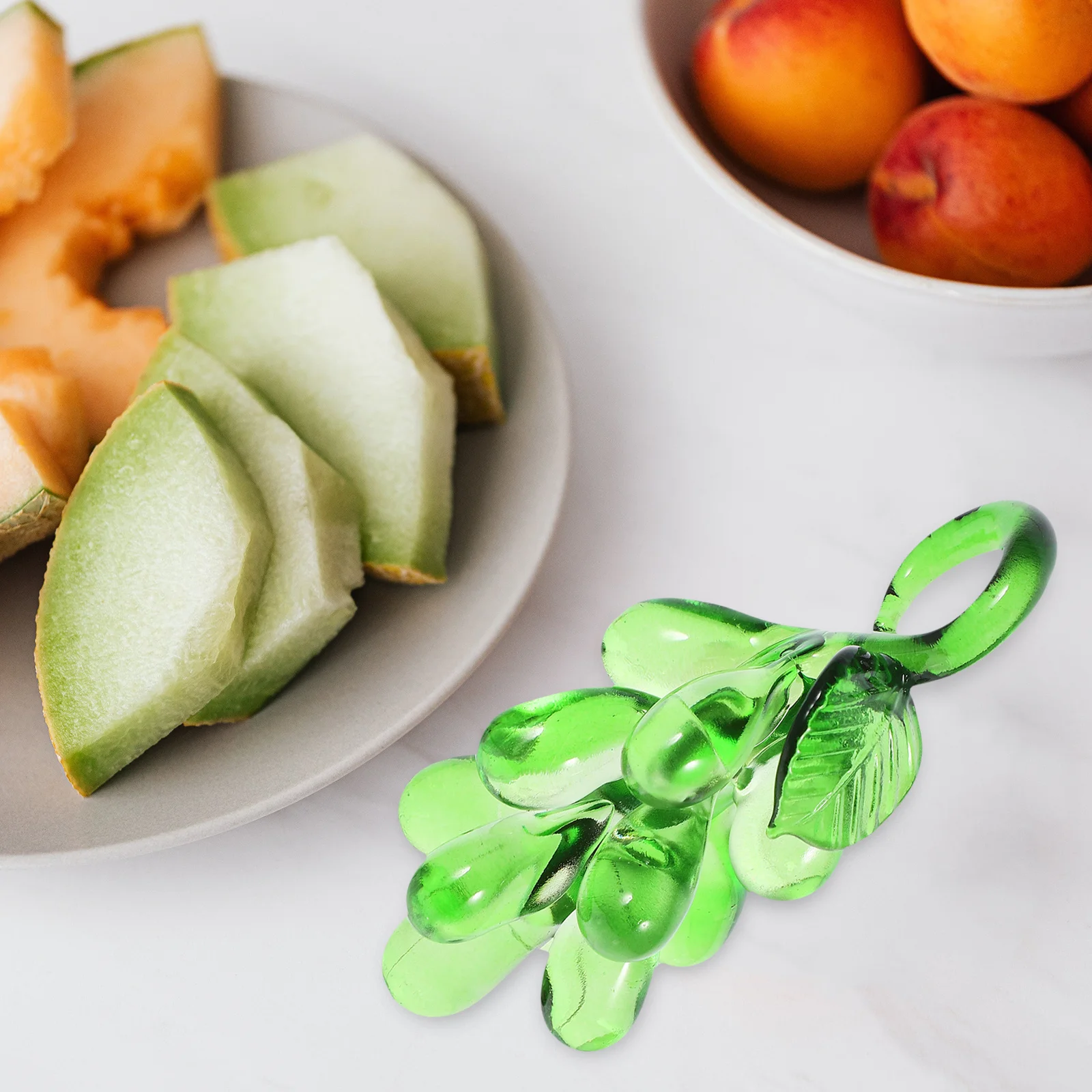 

Crystal Grape Decoration Realistic Simulated Fruit Home Desk Garden Decorative Ornament for Office Table Shelf Indoor Outdoor