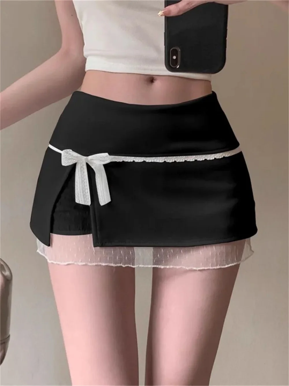 الحلو الصيف اليابانية Kawaii القوس التنانير الصغيرة أسود رمادي الصلبة الدانتيل المرقعة المرأة متزلج منخفضة الخصر Preppy الشق ألف خط التنانير