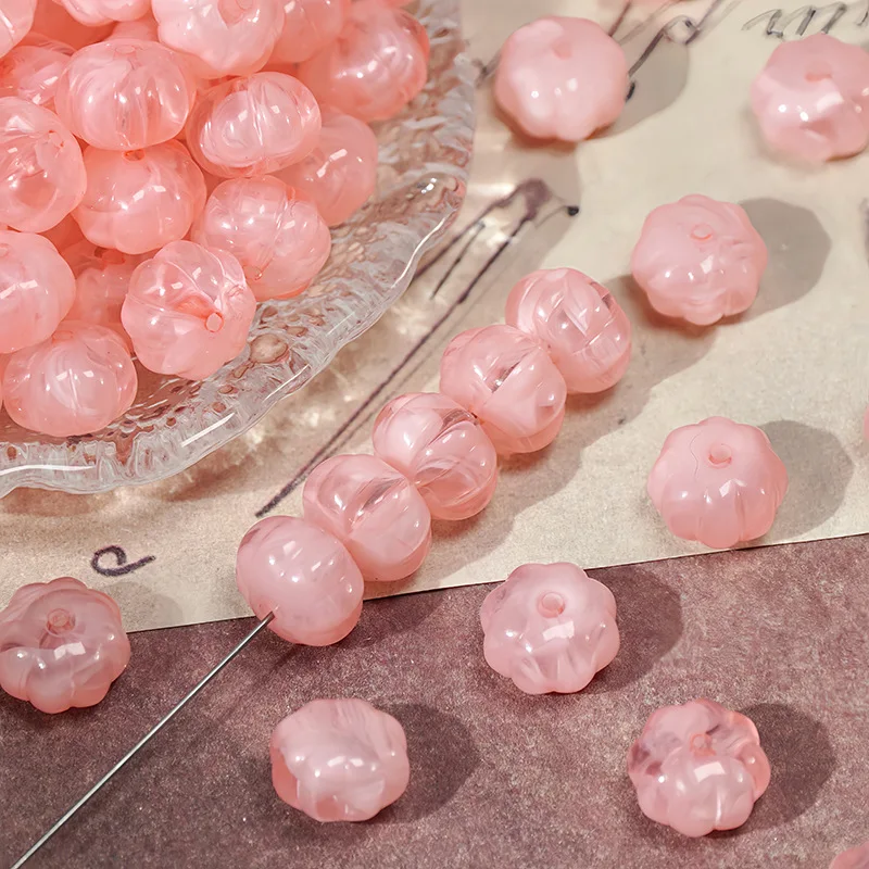 50Pcs 11mm Gold Plated Pumpkin Beads Resin Spacer Beads DIY Bracelet Necklace Making Accessories Flat Pumpkin Shape Charms for H