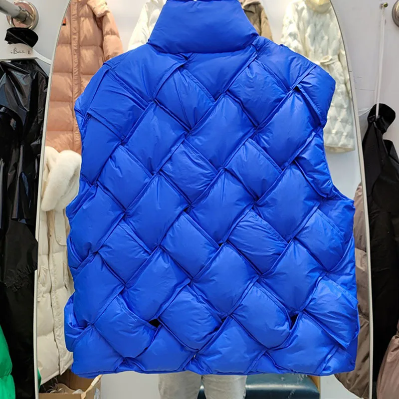 2023 Top Quality Winter Women High Street Knitted 90% White Duck Down Sleeveless Vest Female Loose Warm Puffer Jacket