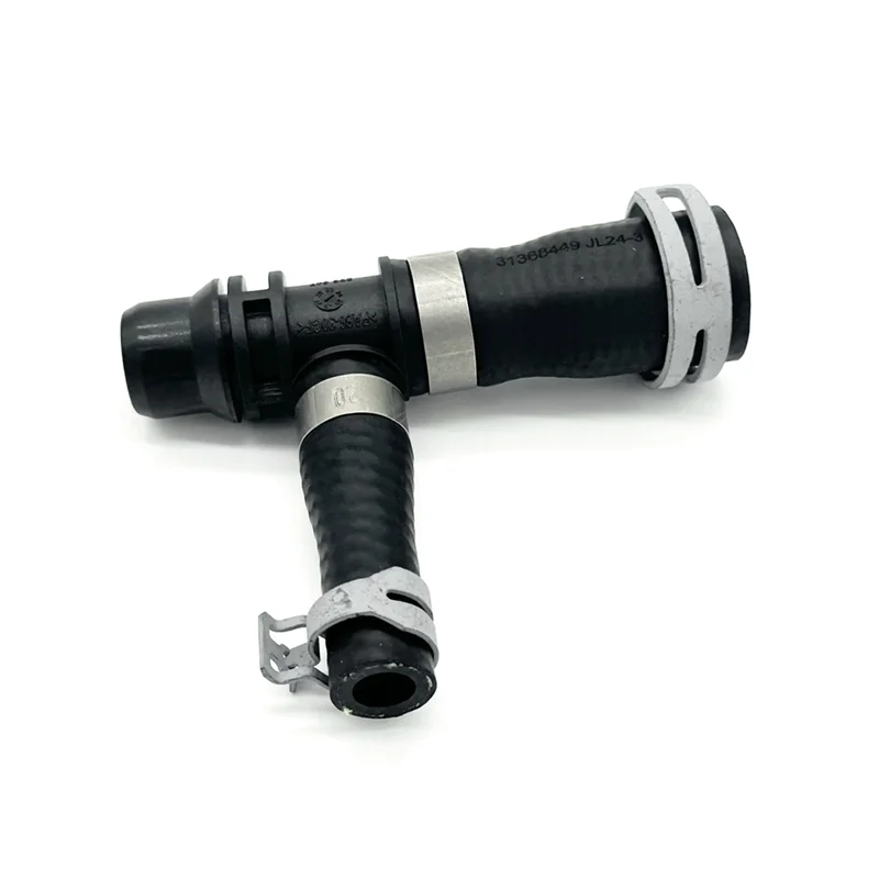 31368449 Engine Radiator Coolant Hose Connector For Volvo V40 S60 /13-/1.6T 2013-2018-X59A