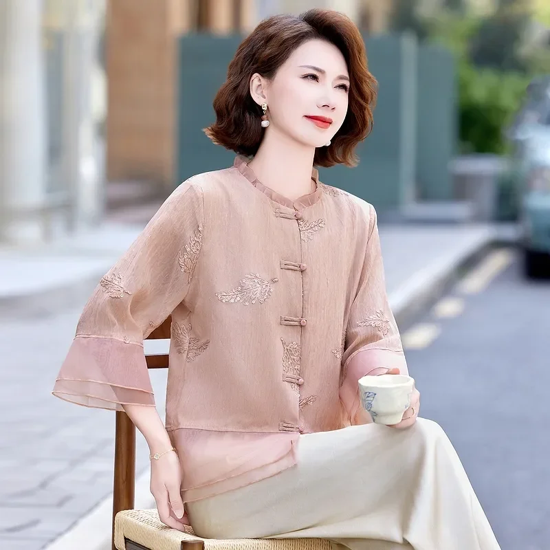 Women's New Chinese Style Embroidered Blouse Middle-aged Mom Summer Thin Shirt Retro Frog Button 3/4 Sleeve Top 6