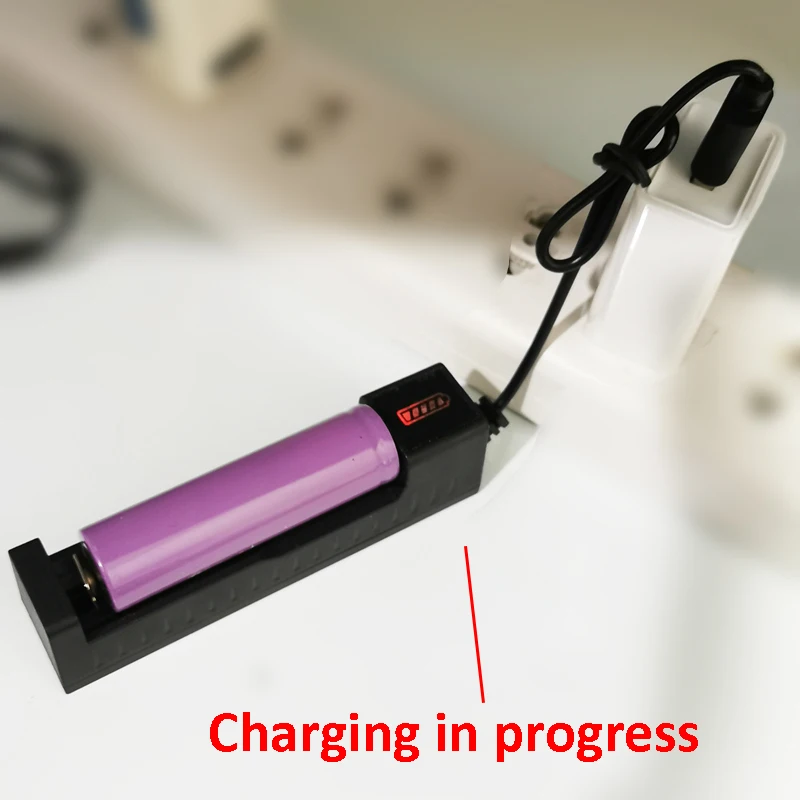 18650 USB Battery Charger Universal 1 Slot Smart Quick Charging for Rechargeable Lithium Batterie Charge 14500 16650 14650 18500