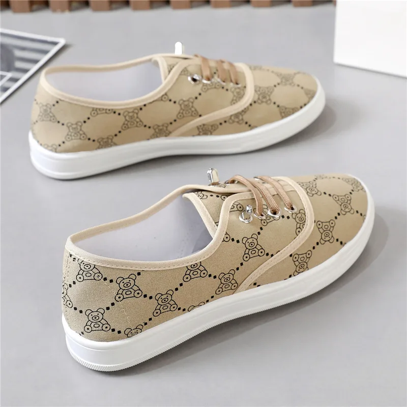 2024 Spring/Summer New Women's Canvas Shoes Versatile Popular Casual Board Shoes Student Comfortable Soft Sole Sports Shoes