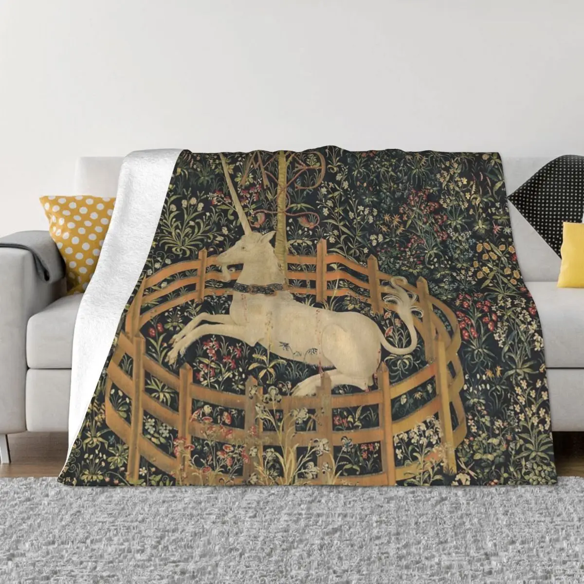 The Unicorn In Captivity Anime Bed Blanket Throw Blanket Winter Warm Blanket Throw Blanket