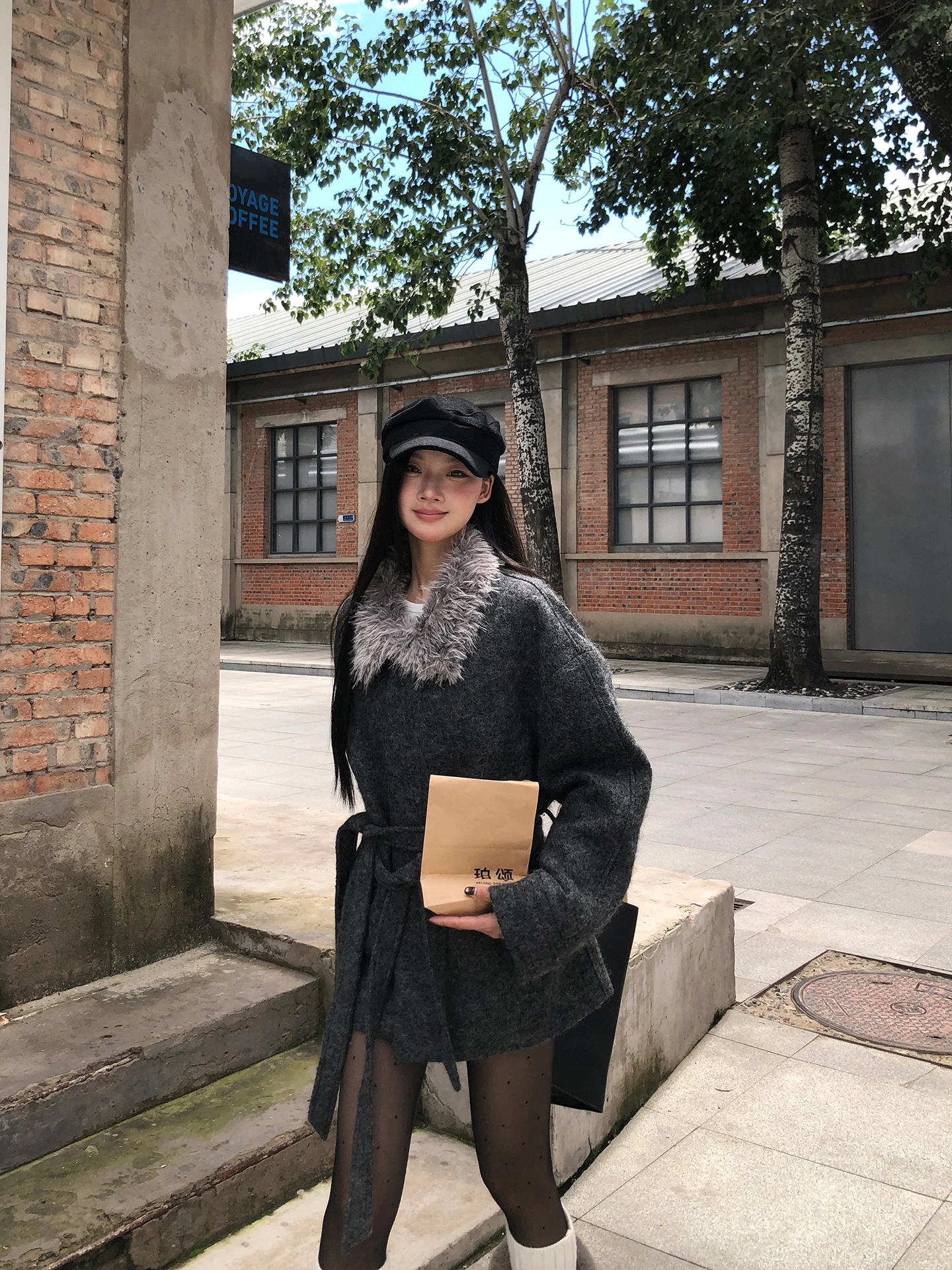 

Red Celebri Woolen Coat Women's ort ey Waist-Cinching Autumn Winter Tweed Outerwear Straight Cut Regular Sve Long ro...