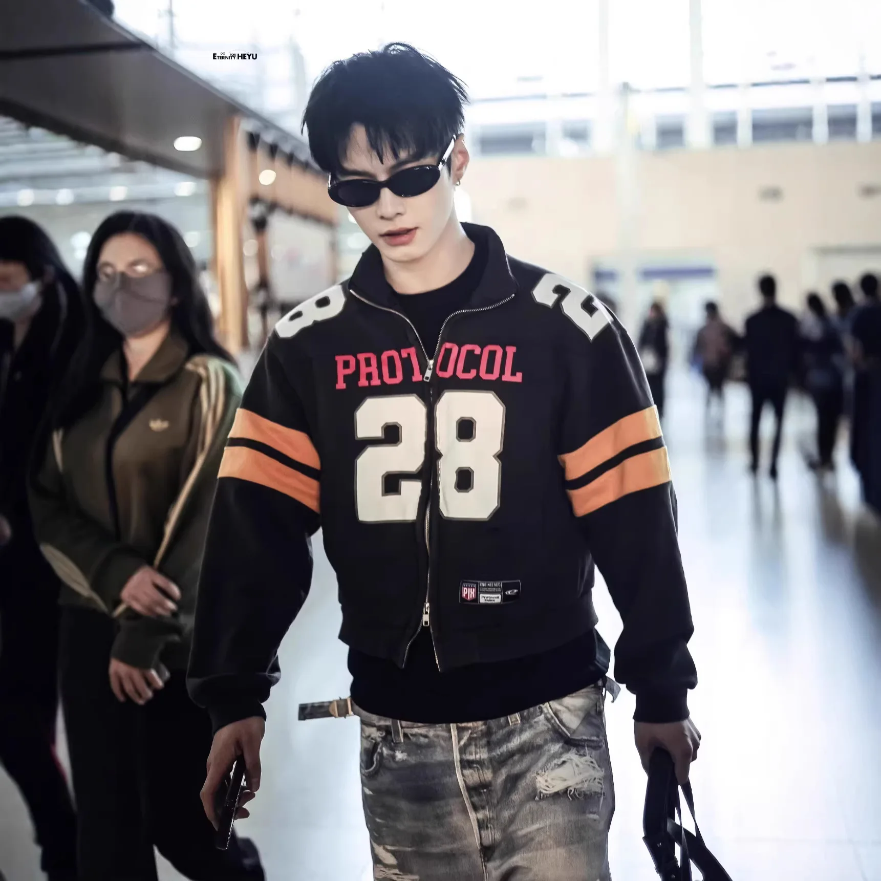 

Grailz new football jersey with a stand-up collar, distressed letter print jacket, coat, sweater Project G/R