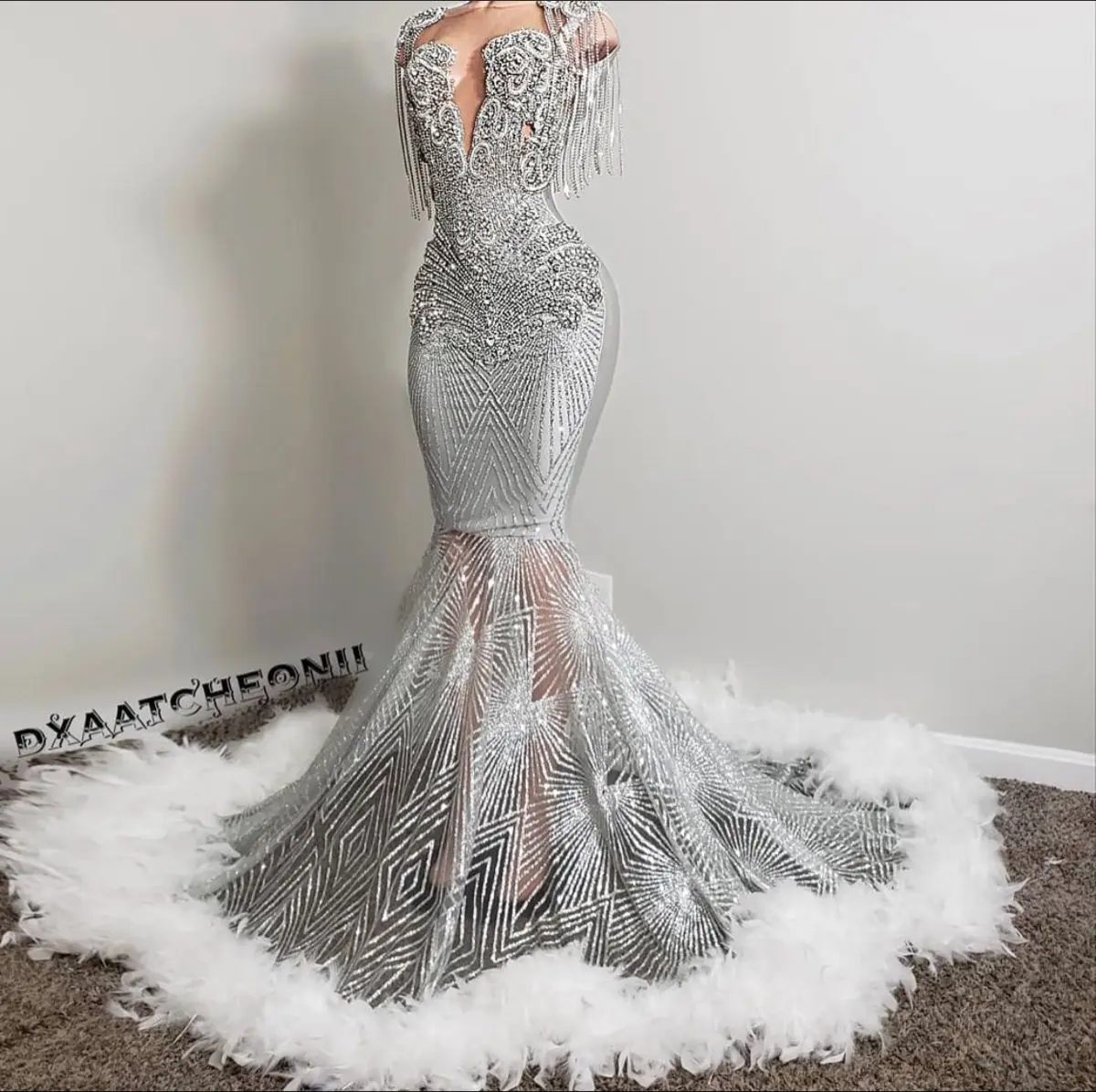 Glitter Silver Feather Prom Dress 2023 For Black Girls Sparkle Mermaid Sequin Evening Dress Aso Ebi Luxurious Formal Dance Gown