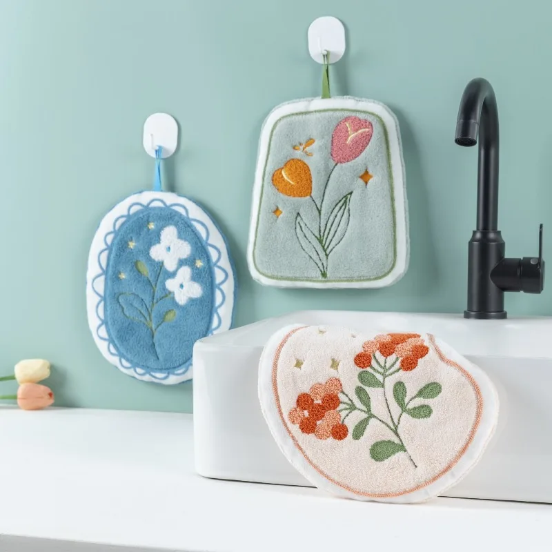 Serviette à main en forme de fleur n'est pas maloureuse ou moulée, peut être accrochée, petite serviette carrée épaisse et absorbante en velours corail, 1 pièce