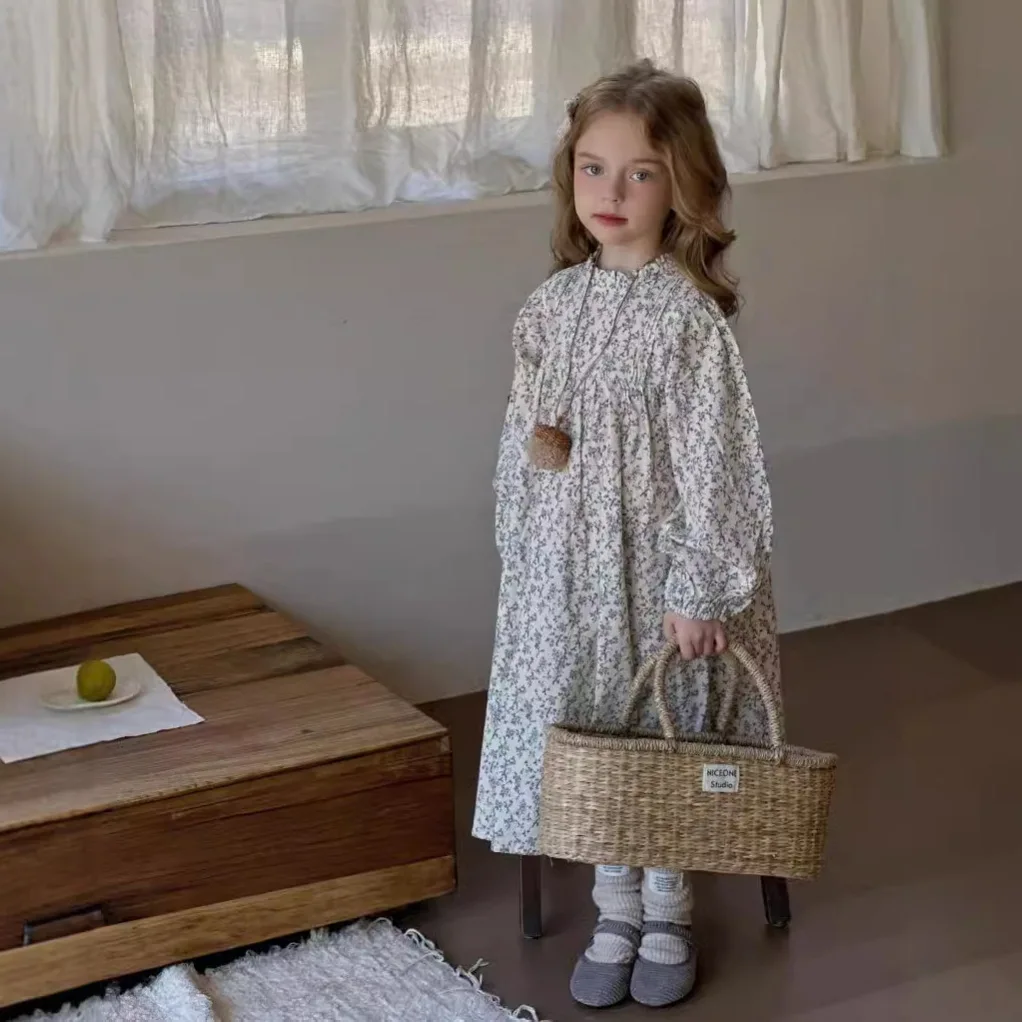 

Girls Dress 2025 Spring and Autumn New Korean Childrens Long Sleeved Princess Dress Girls Floral Dress