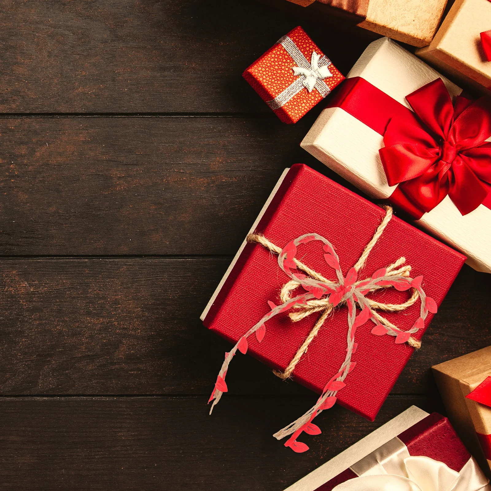 

3 Rolls Fake Maple Leaf Vine 10M Faux Hanging Garland Braided Burlap Twine Thanksgiving Decor Indoor Artificial Maple Vine