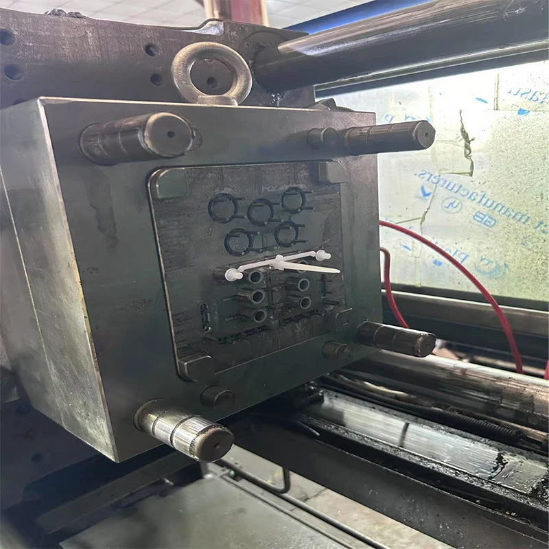 Injection Mold Small Plastic Parts Molding Moule D'Injection Plastique High-efficiency Multi-cavity Injection Molds