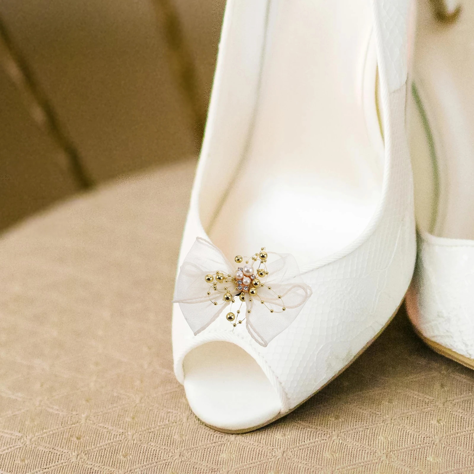 

2pcs Faux Pearl Bow Shoe Clips Removable Elegant Wedding Party Decorative Mesh Bowknot Shoe Accessories For Women Decor Charm