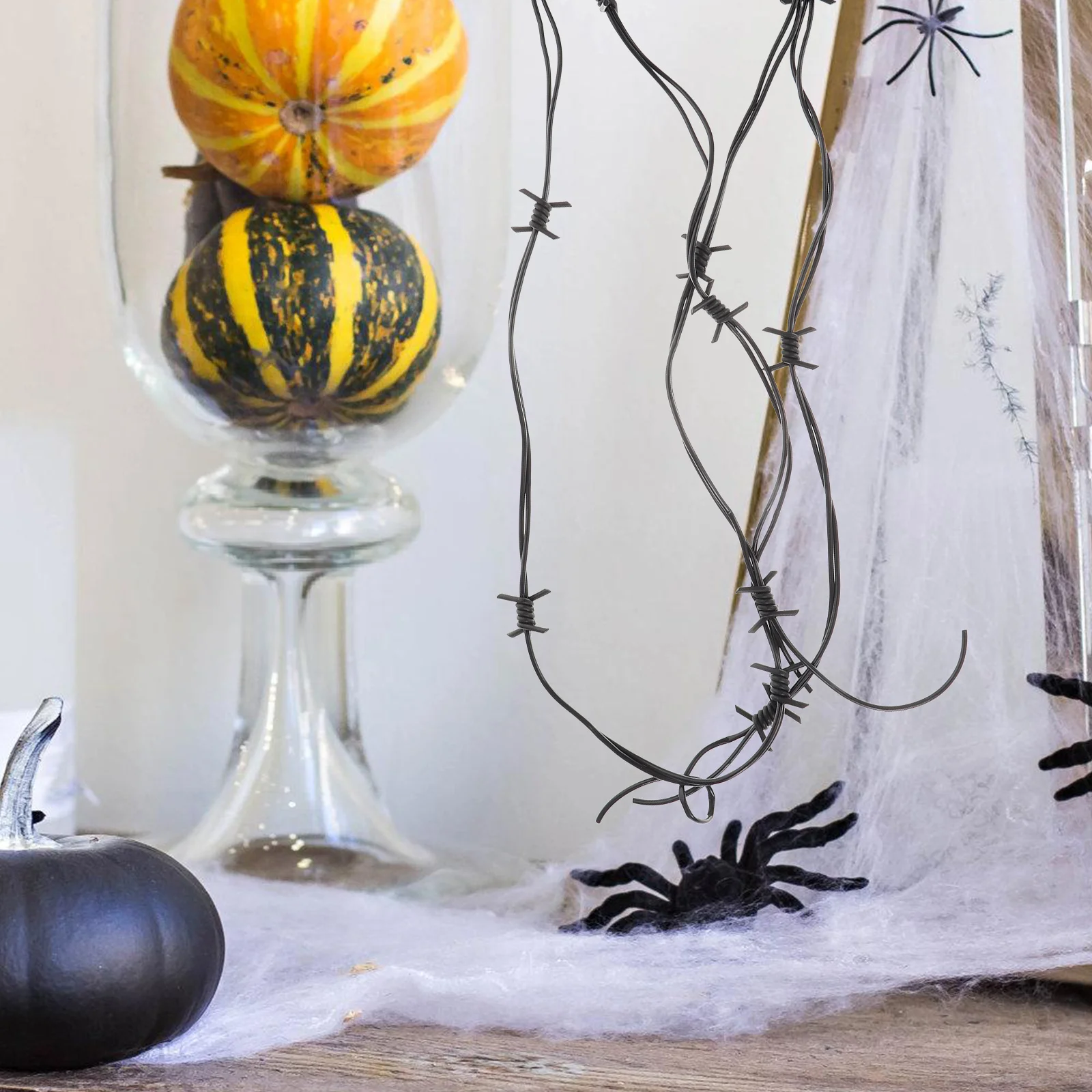 

4pcs Iron Chain Prop Realistic Fake Barbed Wire For Halloween Haunted Western Party Decor Gray Wire Craft Kit Home