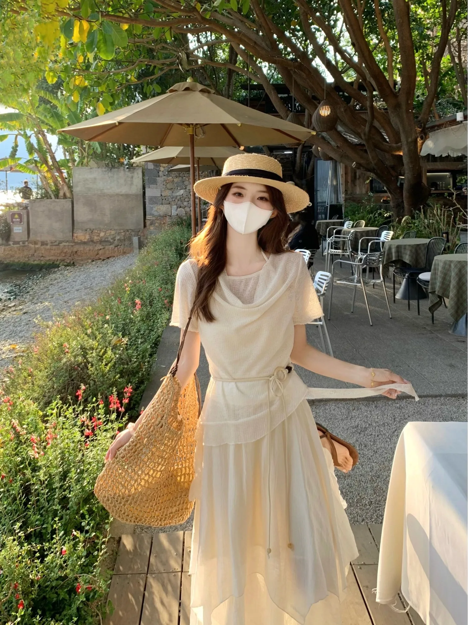 

Spring New Arrival Women's Gentle Style T-Shirt Skirt Set Slimming Aesthetic Top Half Skirt Set Short Sleeve Turn-down Collar