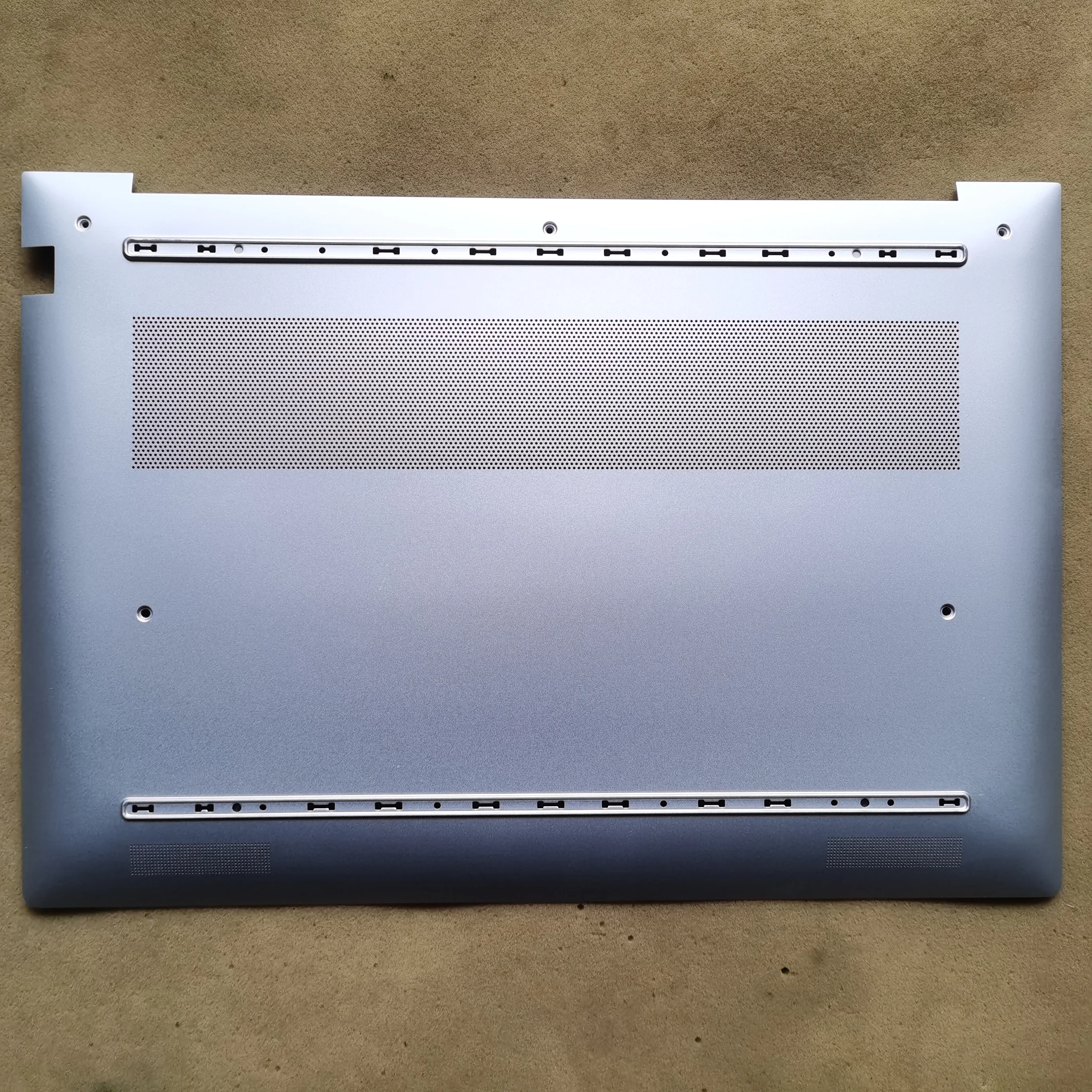

Новый ноутбук для HP Elitebook 660 665 G11 ProBook 465 JTE4CX8WBATP00, нижняя крышка корпуса