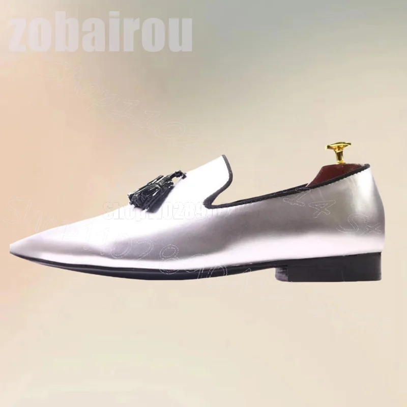 

Black Tassels Decor Silver Glitter Low Top Loafers Fashion Slip On Men Shoes Luxurious Handmade Party Banquet Men Casual Shoes