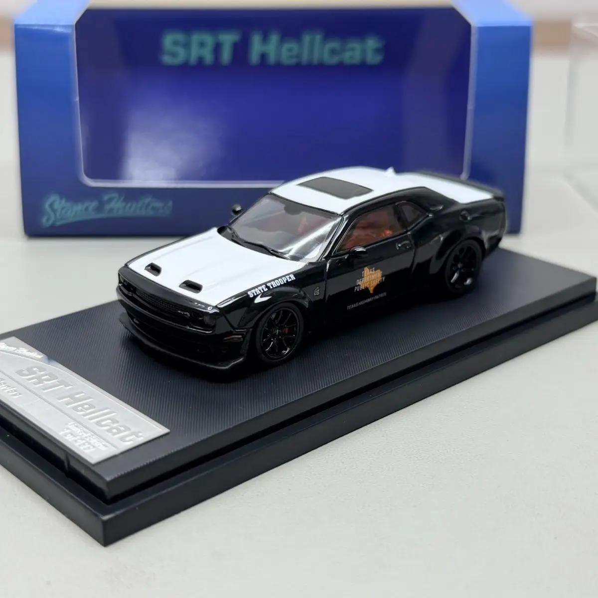 sh-1-64-チャレンジャーsrtヘルキャット合金レーシングカー-ダイキャスト＆おもちゃの車-カーモデル-ミニチュアスケールモデルカー-子供向け