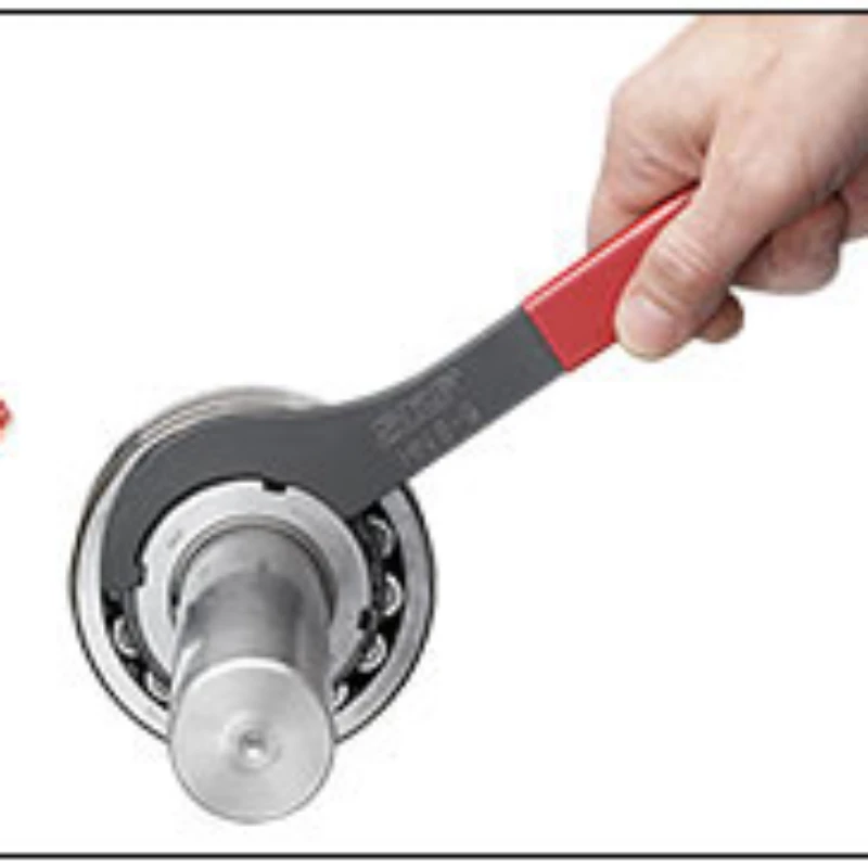 

Hook wrench HN15 series is used to lock and loosen KM to remove