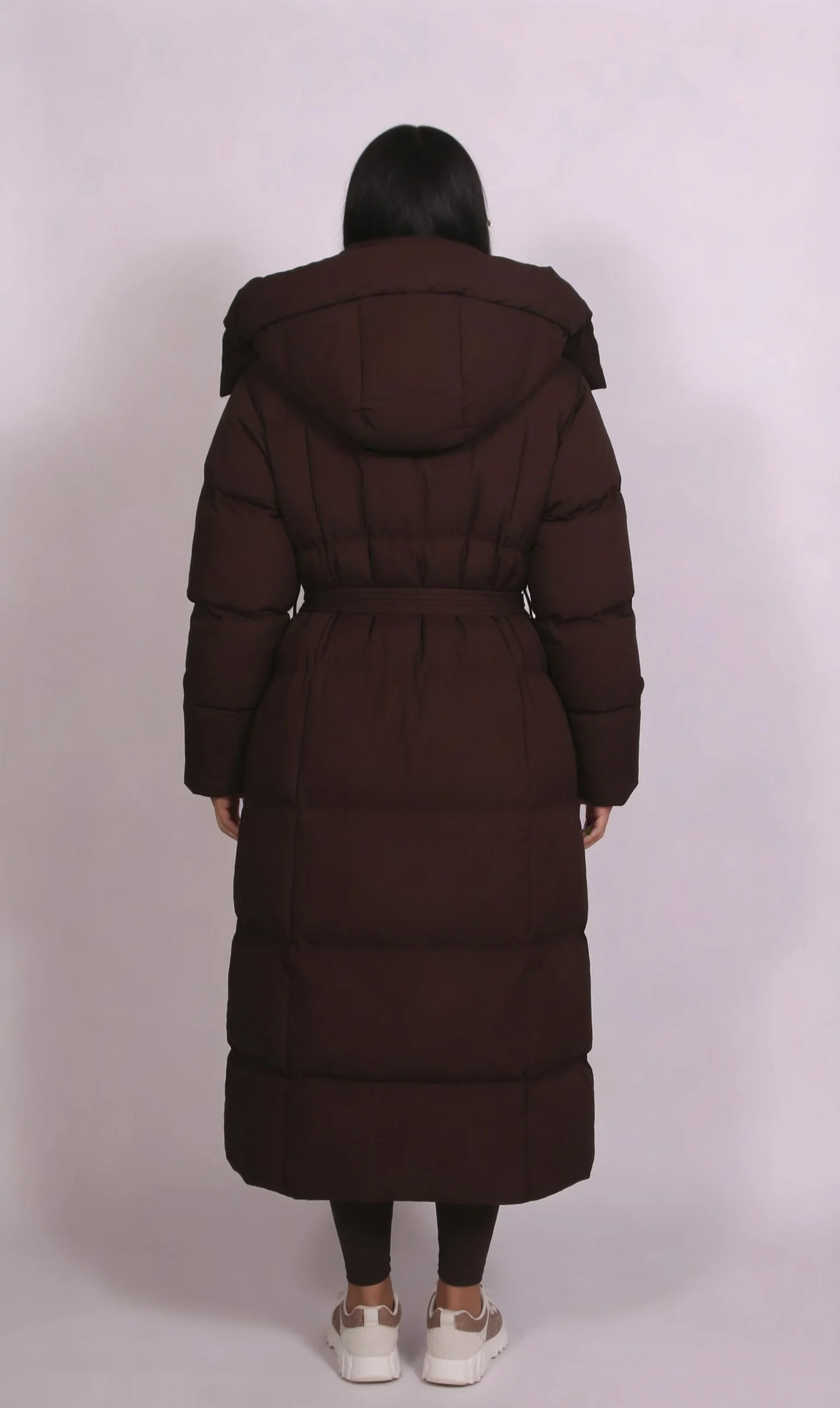 Winternieuw donsjack voor dames, lange lengte, elegant en waardig, tailleontwerp met riem voor afslankeffect, capuchon met een