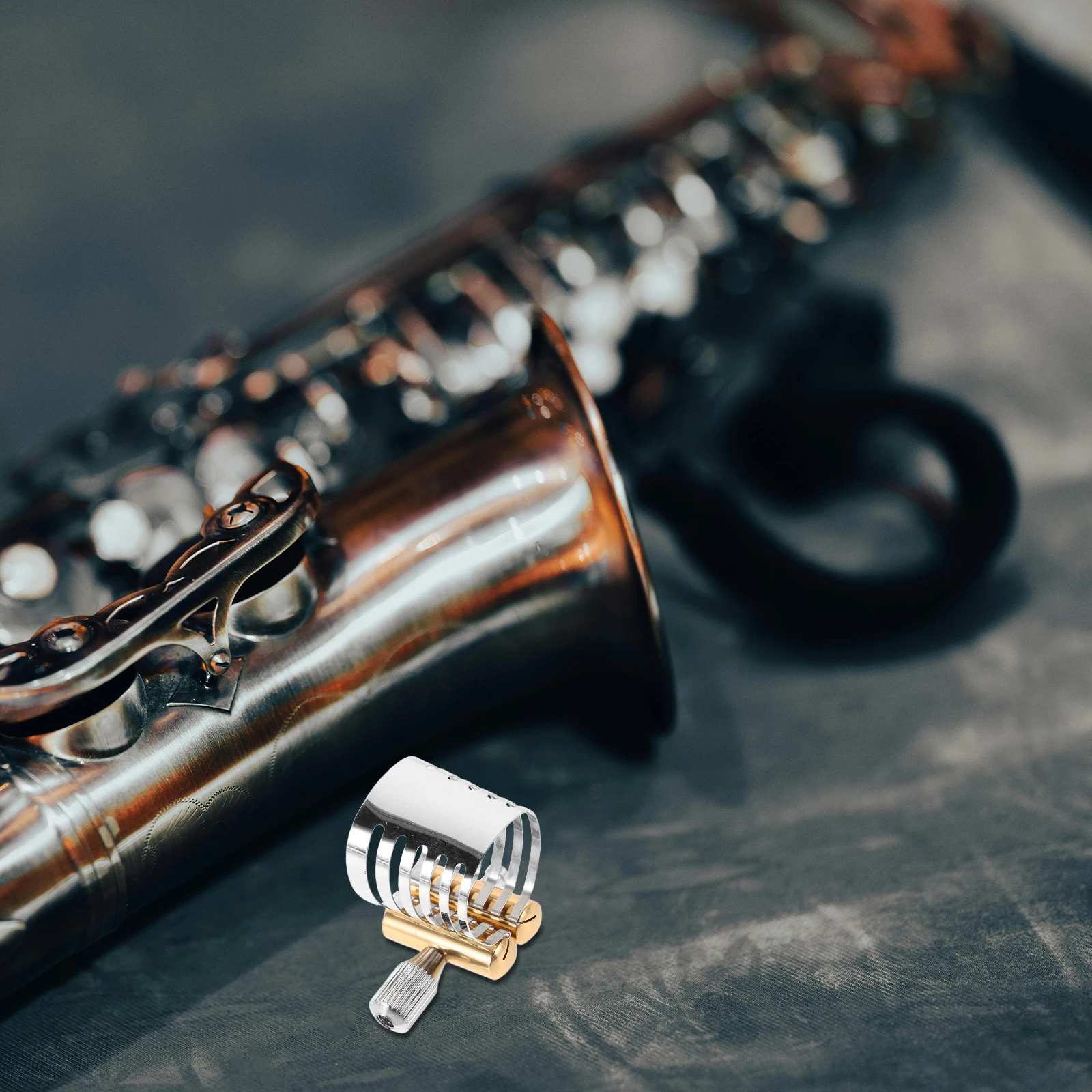 

Saxophone Flute Head Card Reed Holder Mouthpiece Accessories Repair Tool Clarinet Cap Holders
