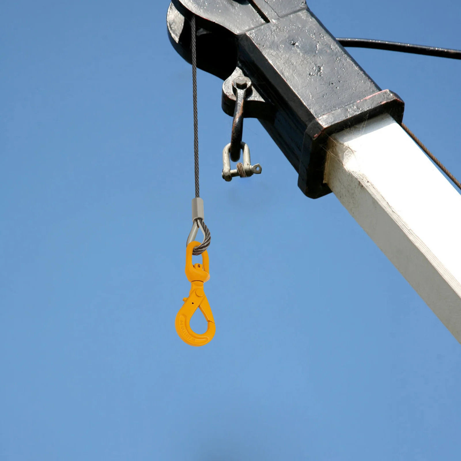 

Carbon Steel 7/16in *50ft Steel Wire Rope Hook Yellow Self-locking Safety Hook High-strength Load-bearing Heavy Oil Rope