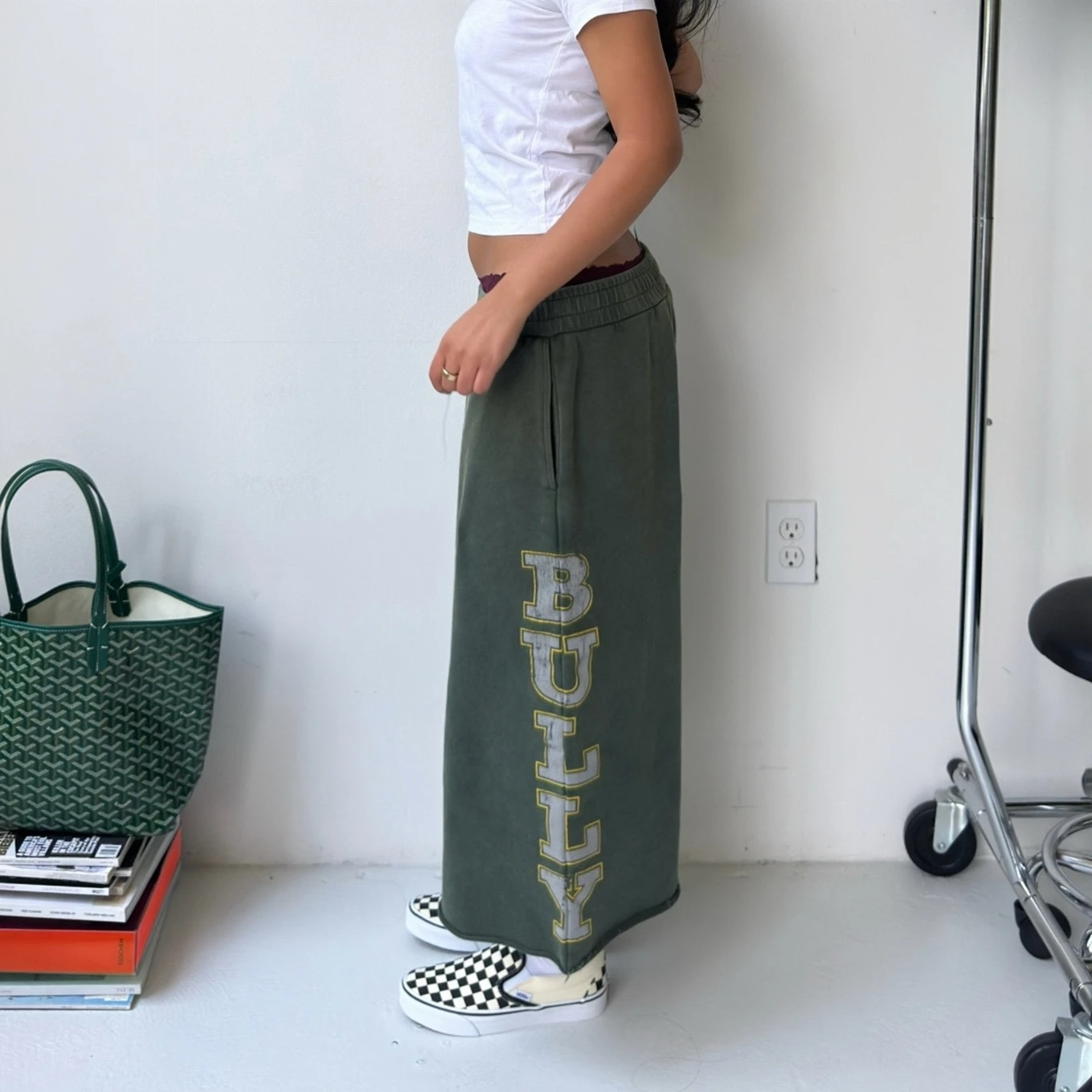 Y2K Bully Green Casual Captcha Men Vintage Letter Reflective Printed Loose Sweatshorts American Streetwear Unisex Bermuda Shorts