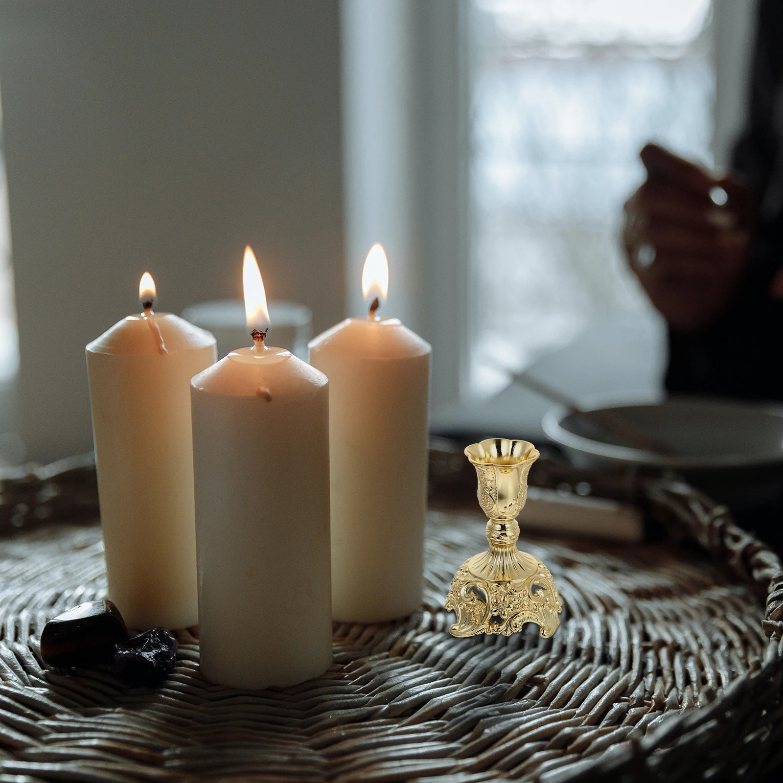 

2pcs Vintage Home Cone Zinc Alloy Accessory Adorn Candleholder Zinc Alloy Decor Retro Atmosphere