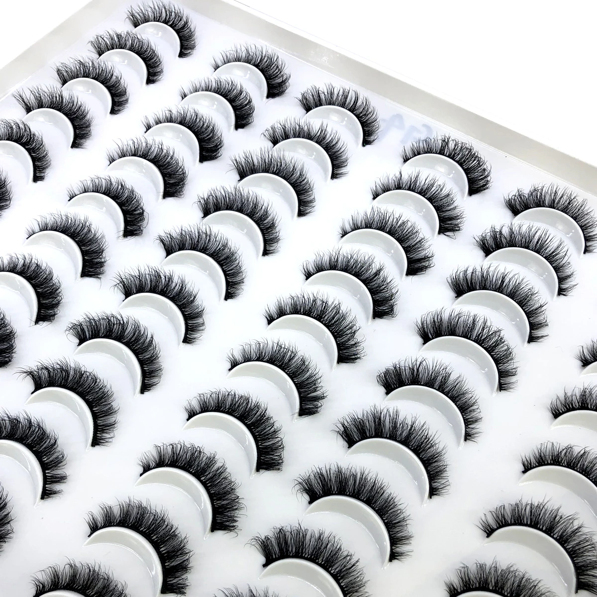 30 Paar Flauschige Lange 3D Nerz-Wimpernverlängerungen Weiche Nerz-Wimpern für Schönheit – Detail 12