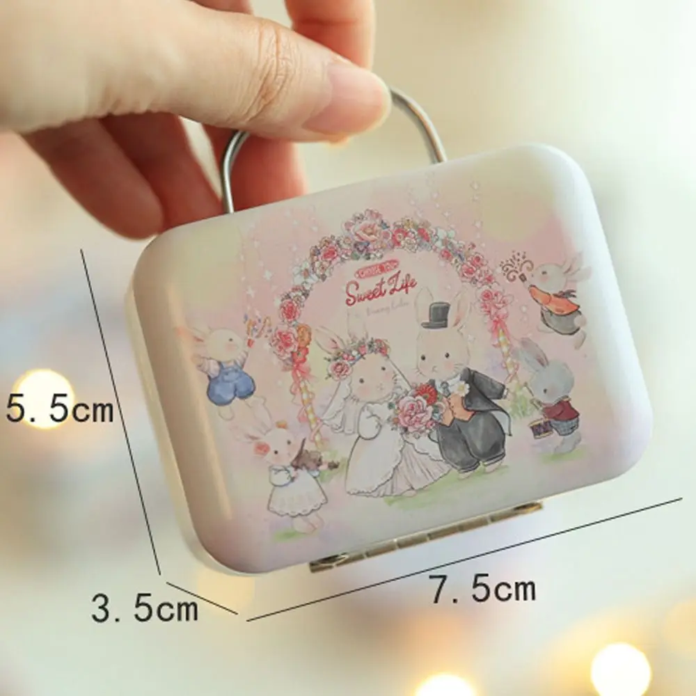 Cute Rabbit Tinplate Storage Box New Wedding Gifts Portable Handbag Mini Travel Candy Box