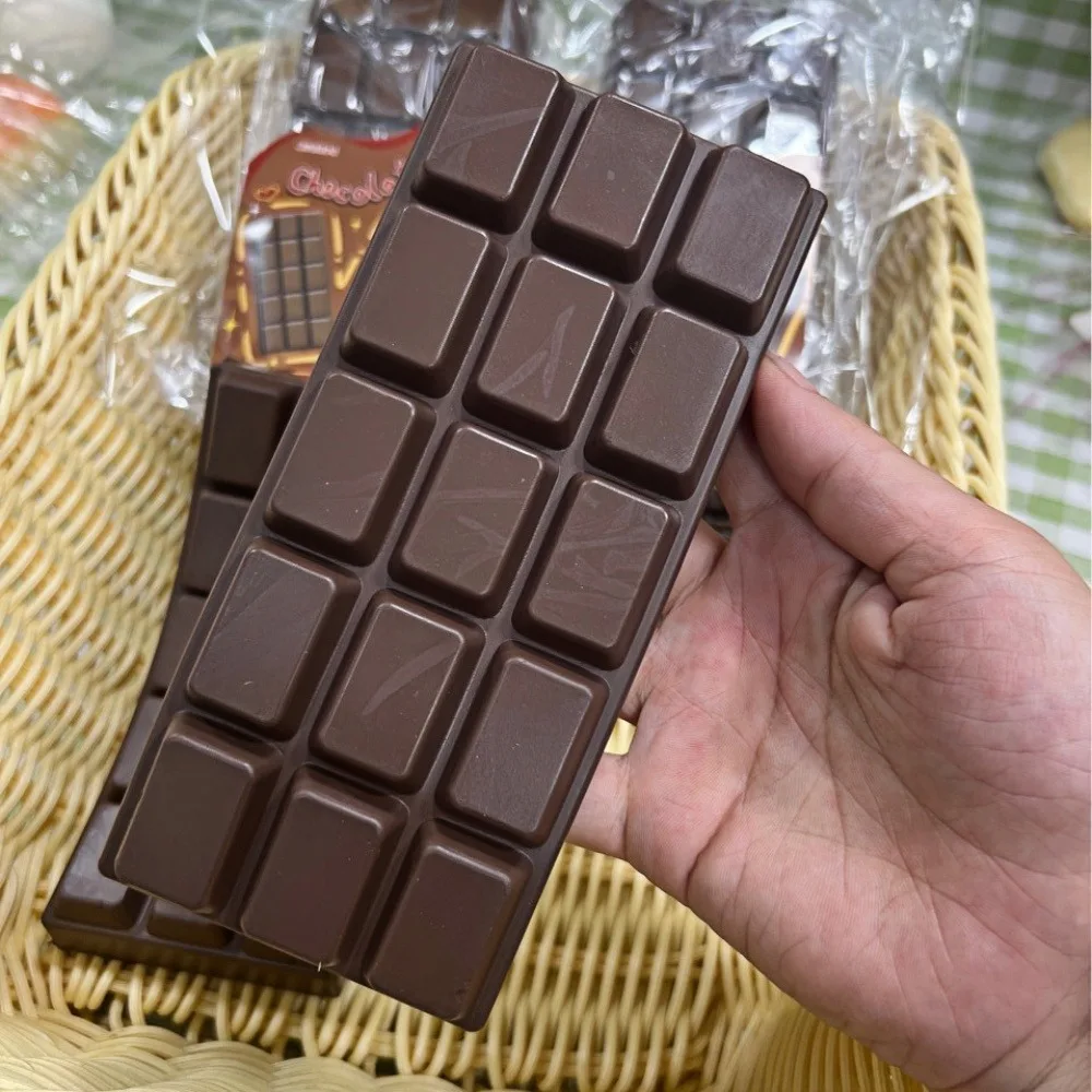 Simulated Chocolate Squeeze Toy PU Soft and Slow Rebound Office Stress Relief Toy Hand Relaxation Gift Desktop Ornament