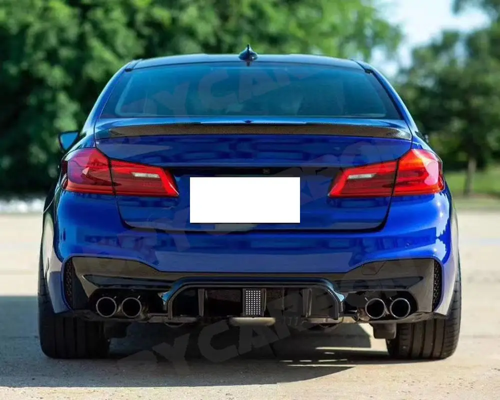ألياف الكربون الجافة الخلفية الناشر الوفير الشفاه مع مصباح ليد لسيارات BMW 5 سلسلة F90 M5 سيدان 4 باب 2018 2019 2020 اكسسوارات السيارات