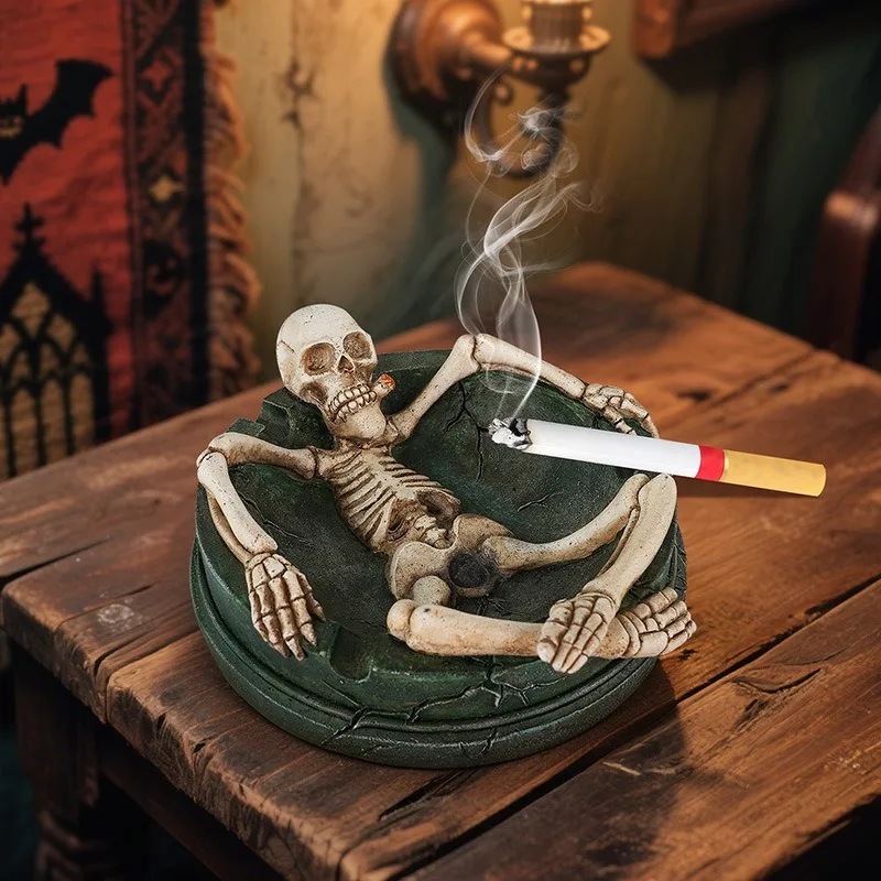 

Various Creative and Personalized Skeleton Ashtrays, Desktop Home Decoration Ashtrays, Household Ashtrays,Hotels, Bars, Offices,