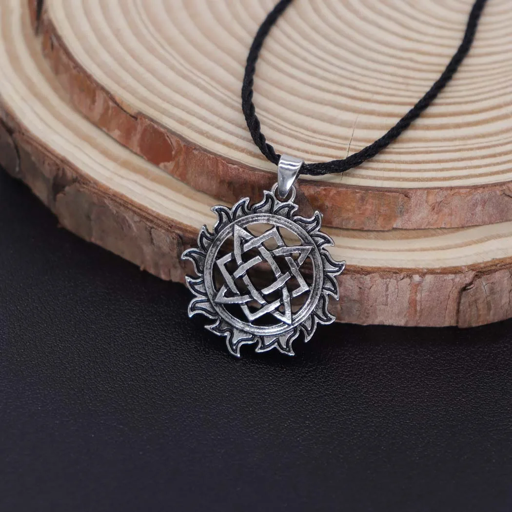 2024 new fashion alloy Sun pendant necklace temperament every clavicle chain men\'s and women\'s accessories accessories