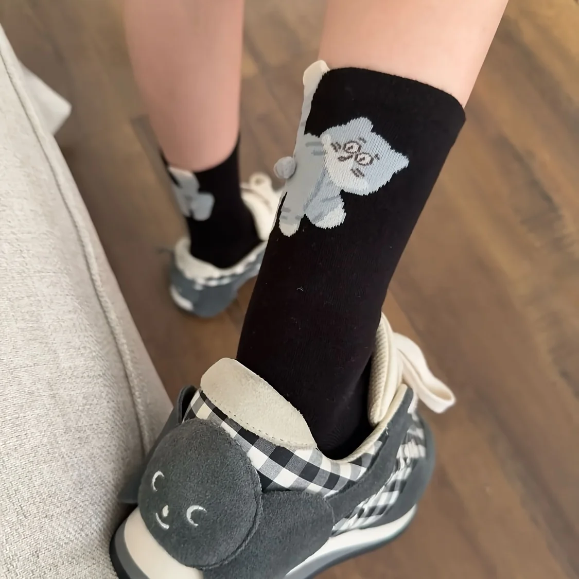 3 Pasang Kaus Kaki Wajah Kucing Lucu - Kaus Kaki Hewan Unik yang Lembut dan Lucu dengan Motif Tabby, Multi-Warna (Abu-abu/Putih/Hitam) untuk Wanita & Pria