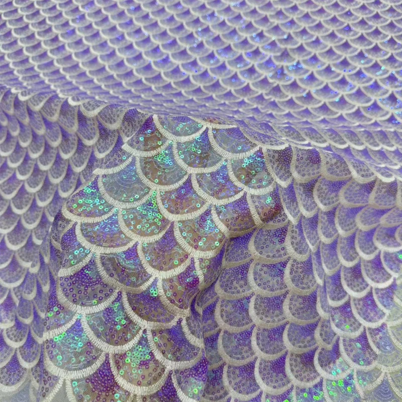 Schillernder Meerjungfrau-Fischschuppenstoff mit holografischen Pailletten für Hochzeitskleid, Kostüme, Performance-Kleidung