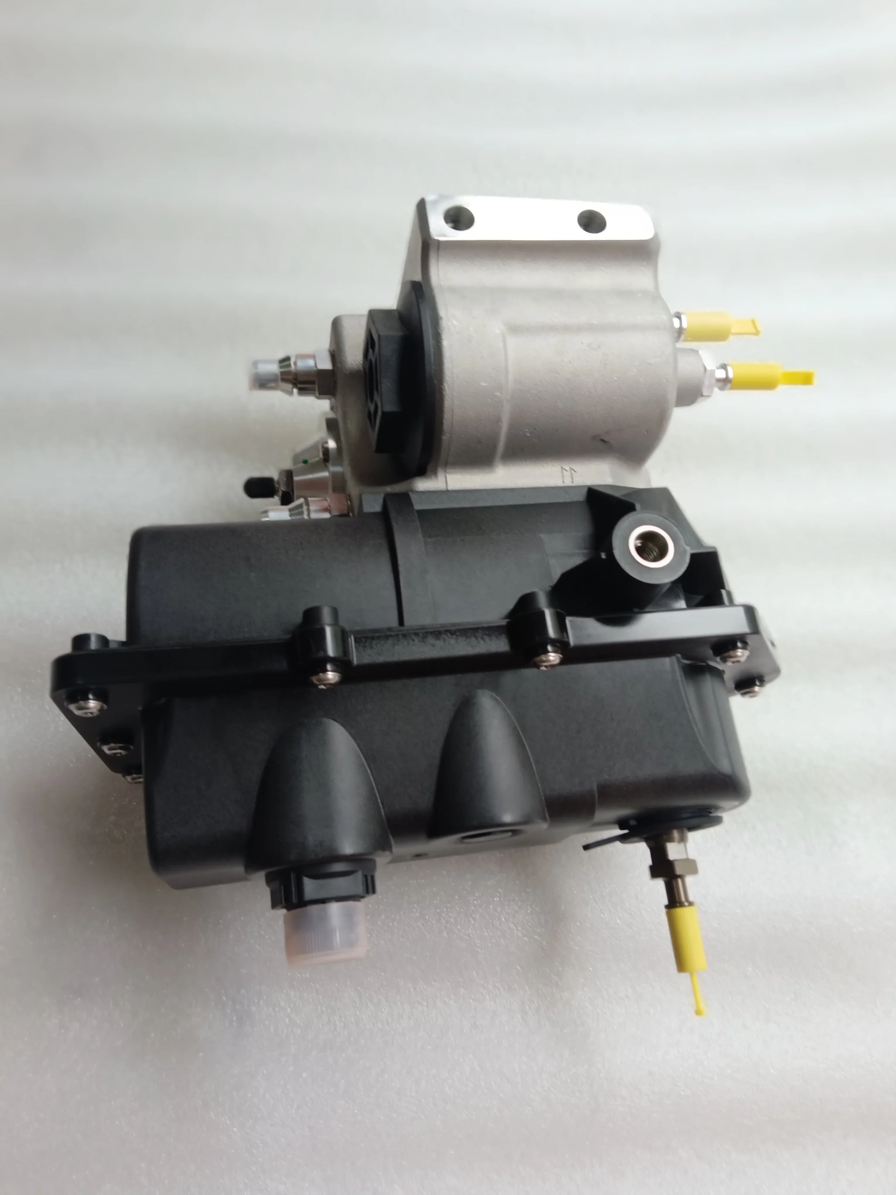 AdBlue 0001401578 アクトロス アテゴ MP2 MP3 ドージングポンプ A0001401578 尿素ポンプ