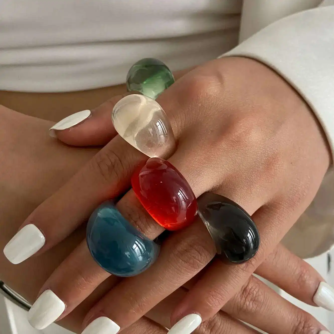 Ingemark Y2K Kpop Bunte Harz Kunststoff Fingerringe für Frauen Trend Neue Mode Boho Unregelmäßige Ringe Ästhetischen Schmuck Geschenk