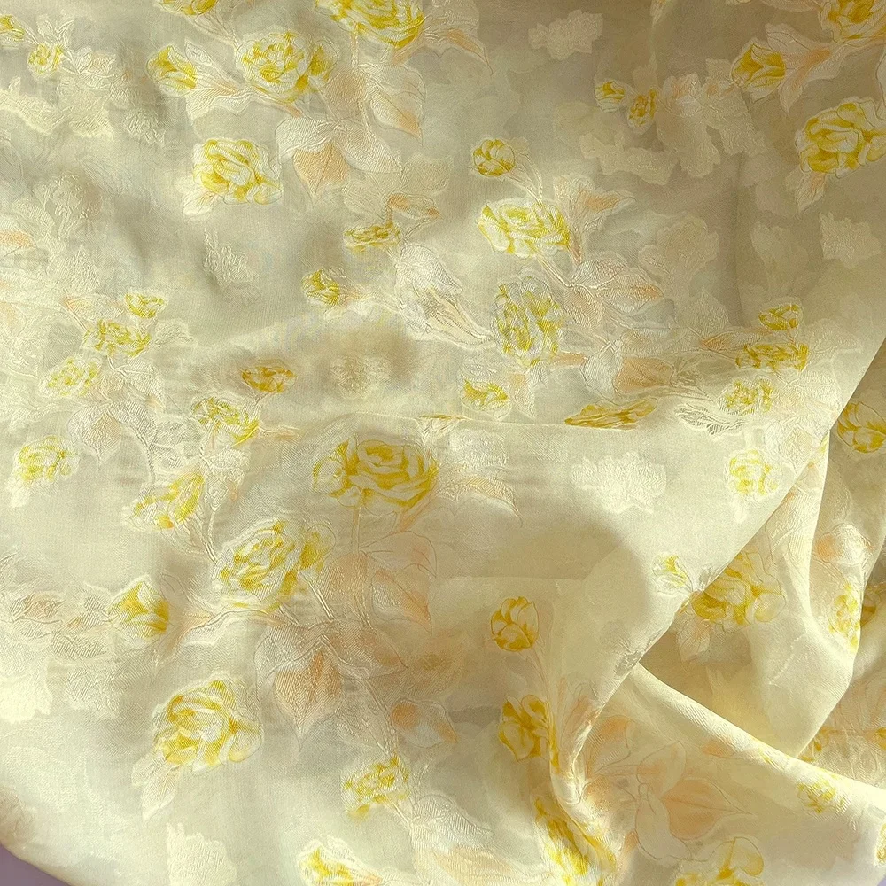 Nice Manufacture Natural Organic Printed Rose Flowers Silk Georgette Fabric for Women Lady Men Clothing Festival Dresses Garment