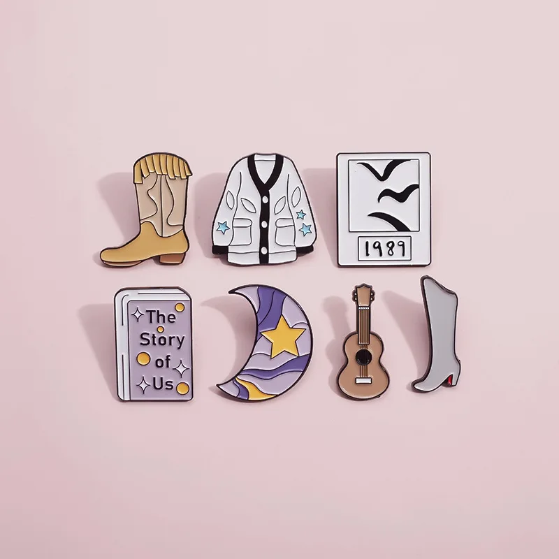 Cute Guitar Brooch Collar Cap Pin Animation Badge Alloy Party Accessories Scarf Bag Buckle Creative Jewelry Gifts Children