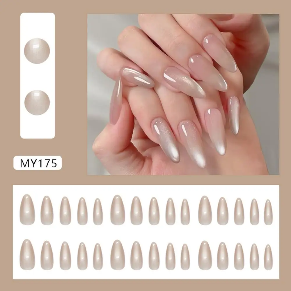 Clear And Dynamic Spring Rainbow Glass Beads Sweet and Versatile For Girls And Girls European And American Style Nail Art Pieces