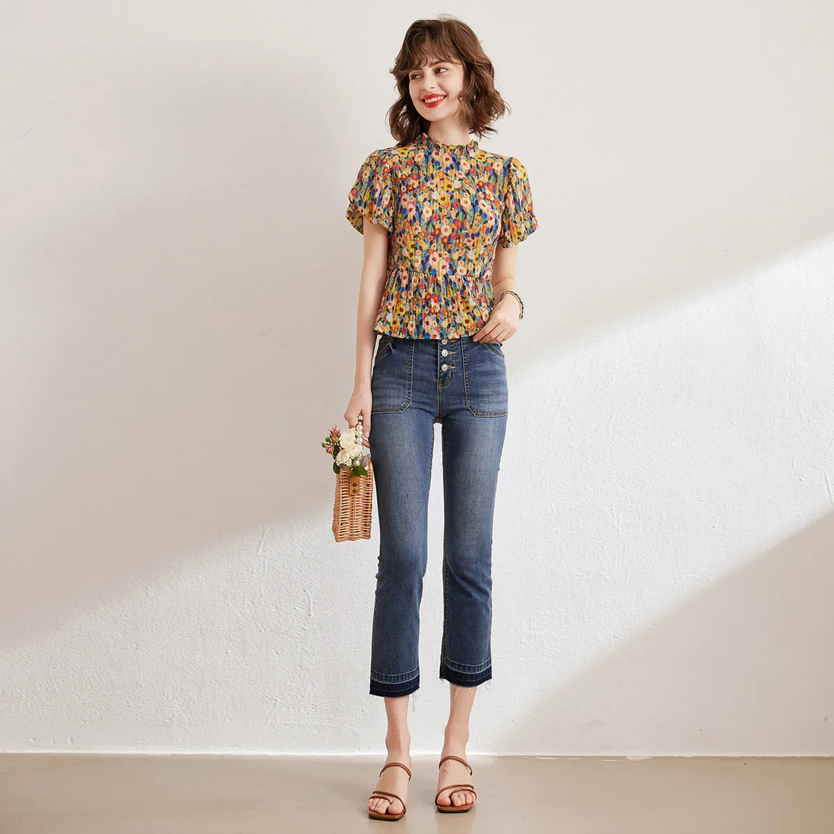 LOUIS YAO Floral Shirt 2024 Summer French Style O Neck Short Sleeve Elegant Blouses Pullover Top