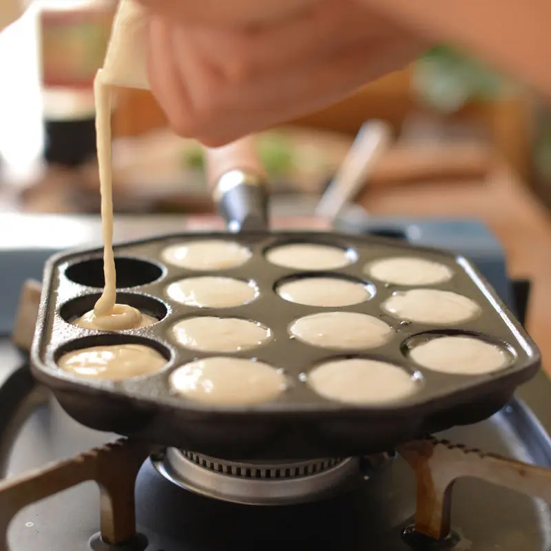 12/14 Hole Takoyaki Pan Wooden Handle Octopus Balls Fry Pan Cast Iron Mold  Household Non-Stick Frying Pan Cookware Cooking Tool