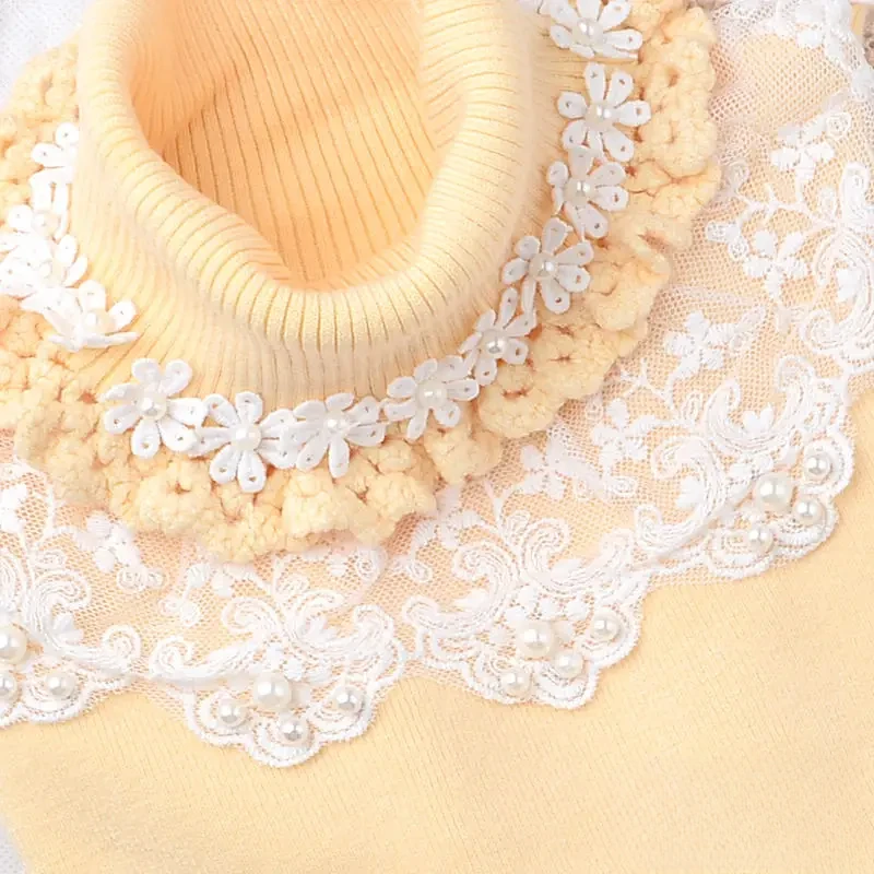 Lolita Girls Pullover Turtleneck Sweater Lace Thickened Knitted Sweater Sweet Flower Winter New Slim Fit White and Black Sweater