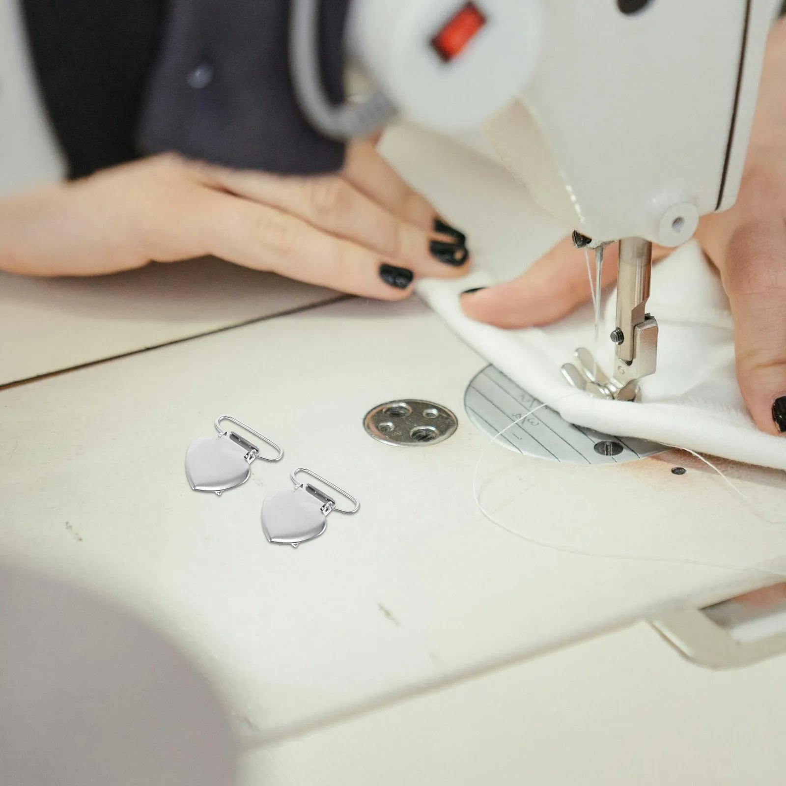 

1Set Canvas Stretch Clips Scroll Rod Side Tensioner for Embroidery Frame Secure Fabric Fastening Lightweight Clip Set Ideal