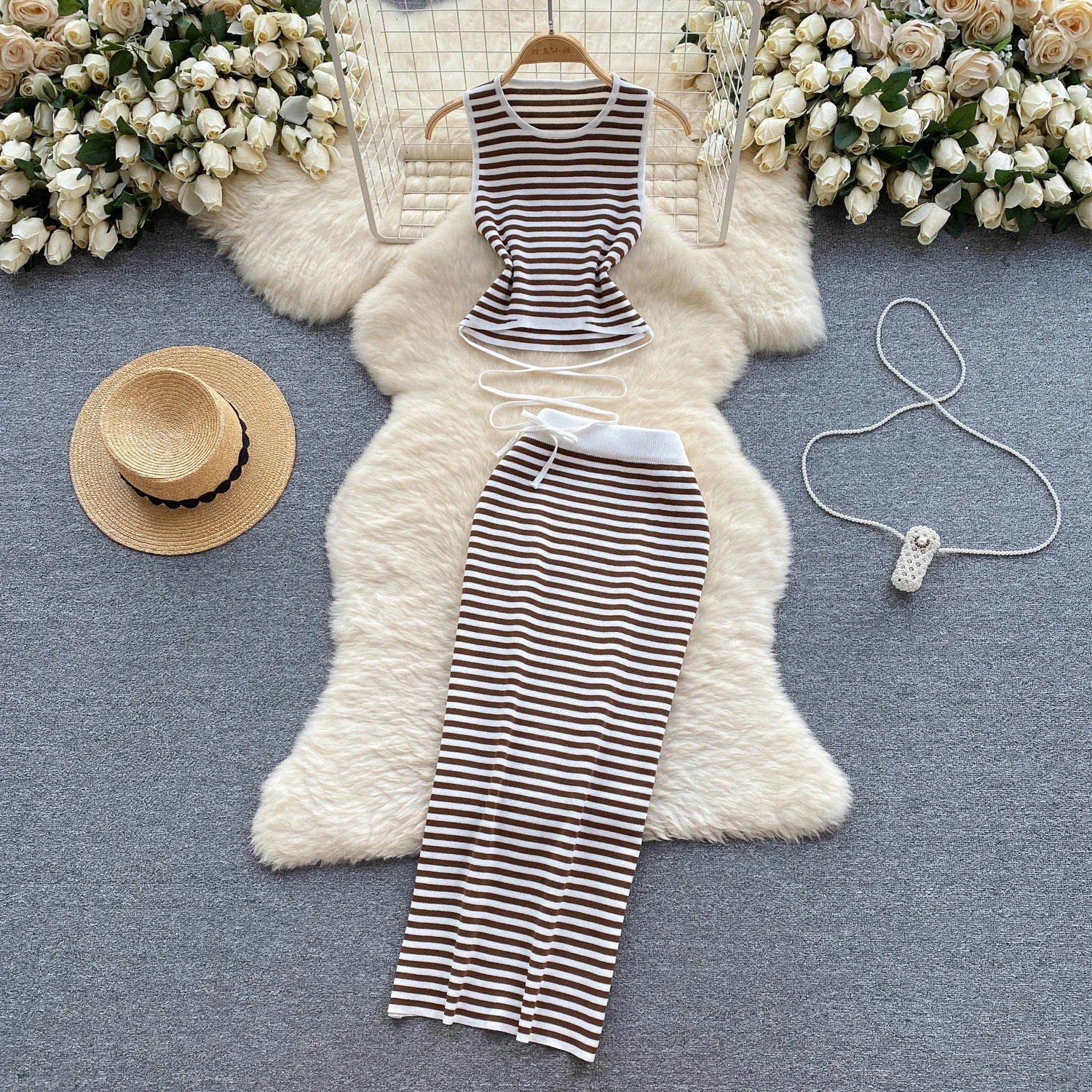 Elastic Beach Style Holiday Suits O Neck Sleeveless Sexy Top+High Waist Bodycon Skirt Women OL Stripe Knitted Two Pieces Sets