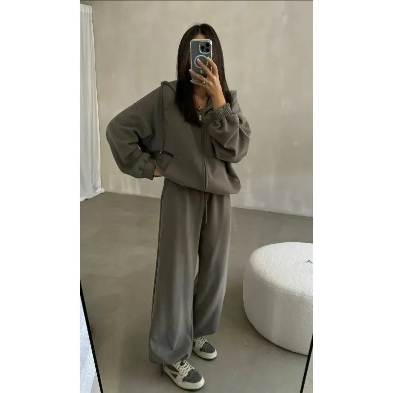 

Новая весенняя повседневная модная одежда на молнии с капюшоном для ванной комнаты, комплект из двух предметов, женские высококачественные брюки с вышивкой, осенний комплект